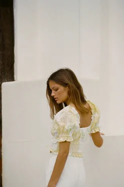 Tops|SABO Amarelo Shirred Top